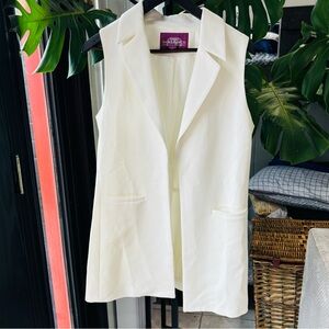 The Savile Row Co. London cream color vest size Med